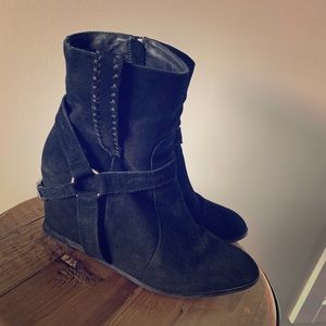Catherine Malandrino Annora Vegan Wedge Bootie